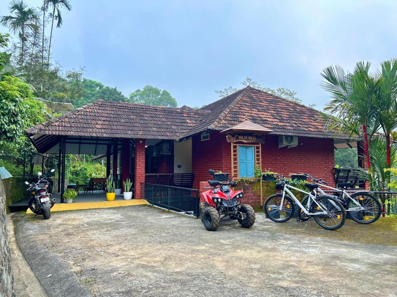 Spice Forest Plantation Homestay, Thekkady Vandiperiyār エクステリア 写真